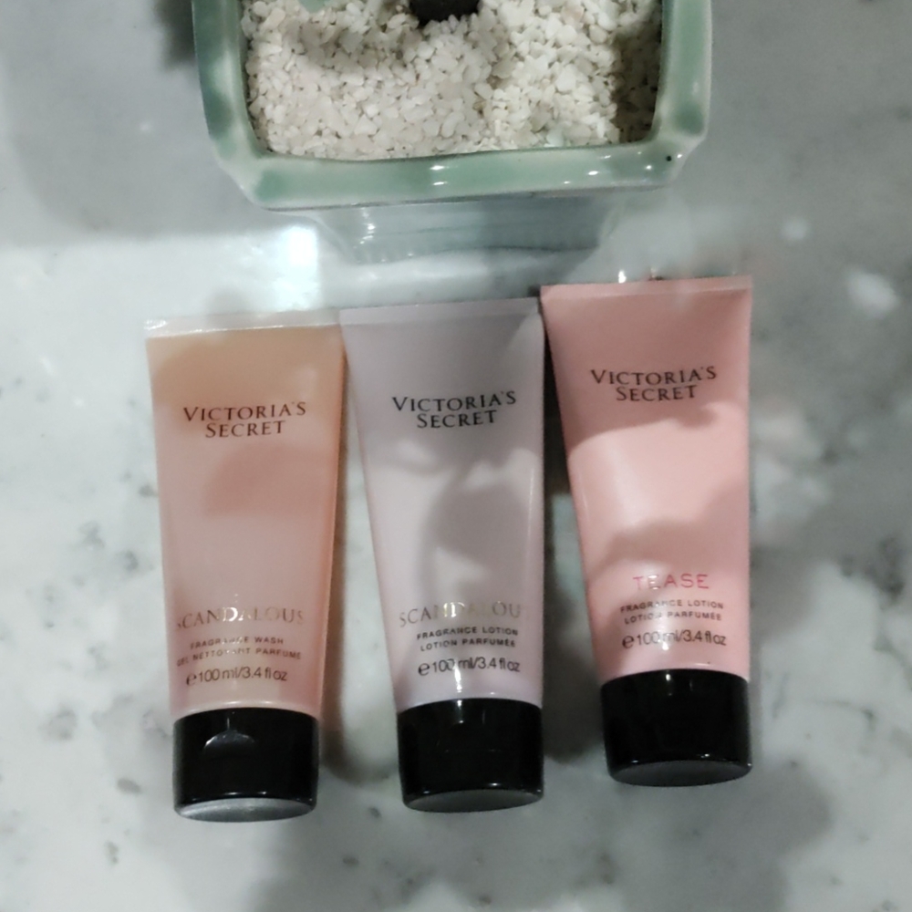 Victoria's Secret Scandalous Tease Body Wash
